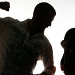 Finlandiyada məişət zorakılığı ilə bağlı yardım üçün müraciətlərin sayı artıb