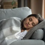 Mütəxəssis xəbərdarlıq edir: Gündüz yuxusu 30 dəqiqəni keçməməlidir