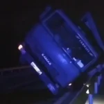 Göygöldə piyada yük maşınının aşmasına səbəb oldu, özünü başqa avtomobil vurdu – VİDEO