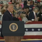 Trampın çıxışı zamanı tamaşaçılardan biri huşunu itirdi – VİDEO